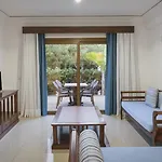 Otel Marylanza & 4*